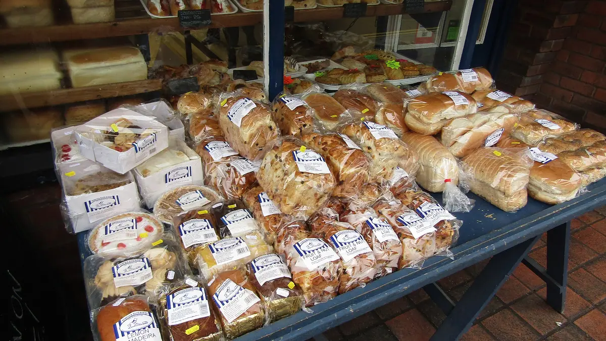 Kohns Bakery Dunsmure Road – bakery in Stamford Hill, London